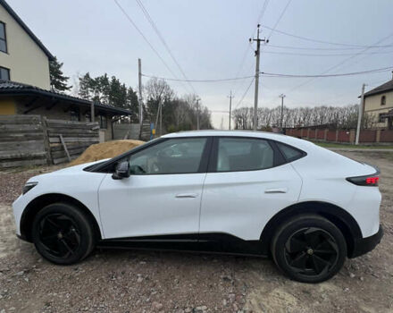 Білий Фольксваген ID. Unyx, об'ємом двигуна 0 л та пробігом 1 тис. км за 27500 $, фото 3 на Automoto.ua