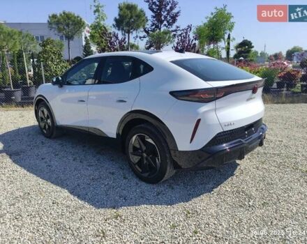 Білий Фольксваген ID. Unyx, об'ємом двигуна 0 л та пробігом 1 тис. км за 29800 $, фото 6 на Automoto.ua