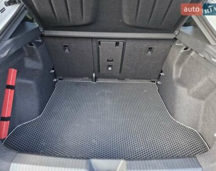 Білий Фольксваген ID. Unyx, об'ємом двигуна 0 л та пробігом 3 тис. км за 29000 $, фото 13 на Automoto.ua