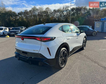 Белый Фольксваген ID. Unyx, объемом двигателя 0 л и пробегом 1 тыс. км за 28999 $, фото 6 на Automoto.ua