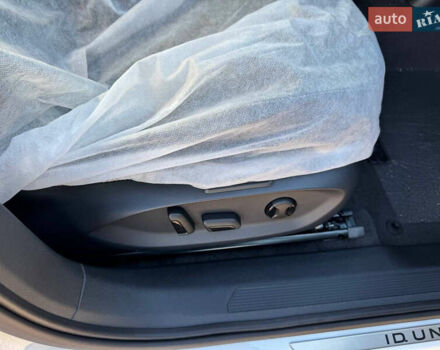 Белый Фольксваген ID. Unyx, объемом двигателя 0 л и пробегом 1 тыс. км за 28999 $, фото 11 на Automoto.ua