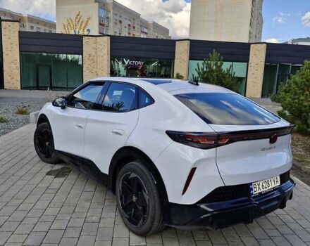 Білий Фольксваген ID. Unyx, об'ємом двигуна 0 л та пробігом 3 тис. км за 29000 $, фото 6 на Automoto.ua