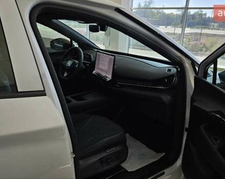 Белый Фольксваген ID. Unyx, объемом двигателя 0 л и пробегом 1 тыс. км за 26900 $, фото 9 на Automoto.ua