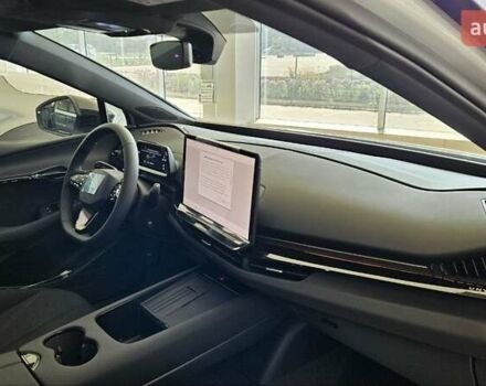 Белый Фольксваген ID. Unyx, объемом двигателя 0 л и пробегом 1 тыс. км за 26900 $, фото 8 на Automoto.ua