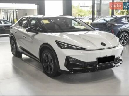 Белый Фольксваген ID. Unyx, объемом двигателя 0 л и пробегом 1 тыс. км за 27600 $, фото 1 на Automoto.ua