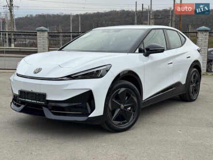 Белый Фольксваген ID. Unyx, объемом двигателя 0 л и пробегом 1 тыс. км за 28000 $, фото 1 на Automoto.ua