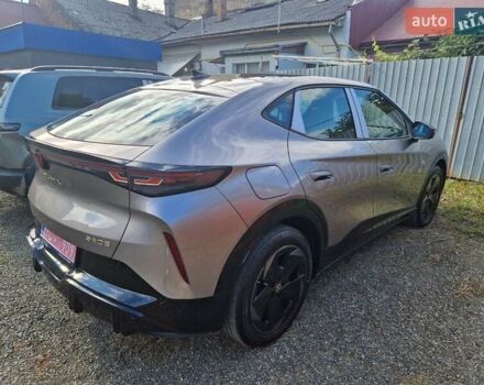 Бежевый Фольксваген ID. Unyx, объемом двигателя 0 л и пробегом 1 тыс. км за 30600 $, фото 4 на Automoto.ua