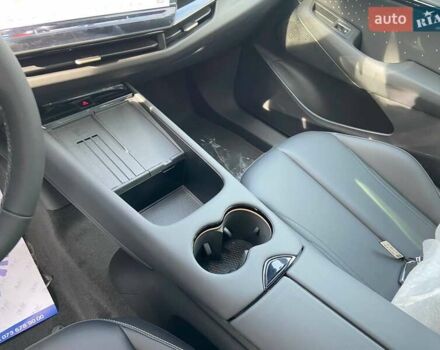 Чорний Фольксваген ID. Unyx, об'ємом двигуна 0 л та пробігом 1 тис. км за 26500 $, фото 7 на Automoto.ua