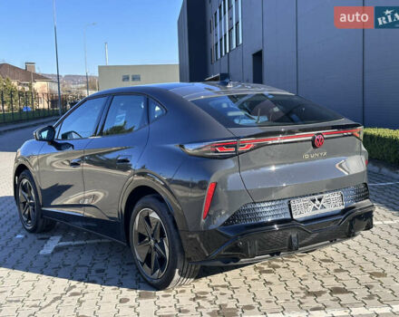 Чорний Фольксваген ID. Unyx, об'ємом двигуна 0 л та пробігом 1 тис. км за 27200 $, фото 6 на Automoto.ua