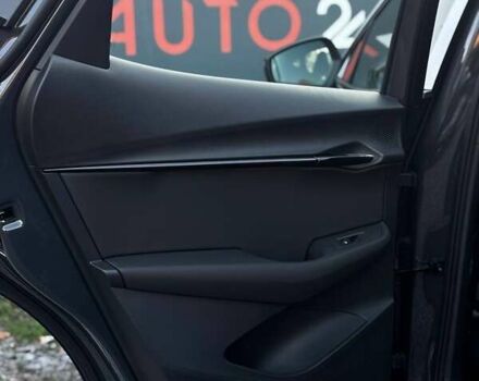 Черный Фольксваген ID. Unyx, объемом двигателя 0 л и пробегом 1 тыс. км за 27990 $, фото 18 на Automoto.ua