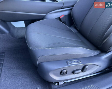 Чорний Фольксваген ID. Unyx, об'ємом двигуна 0 л та пробігом 1 тис. км за 27200 $, фото 18 на Automoto.ua