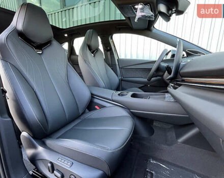 Черный Фольксваген ID. Unyx, объемом двигателя 0 л и пробегом 1 тыс. км за 34000 $, фото 5 на Automoto.ua