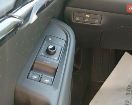 купити нове авто Фольксваген ID. Unyx 2025 року від офіційного дилера E-SKM Житомир Фольксваген фото