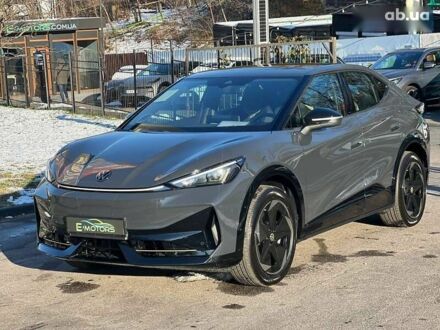 Фольксваген ID. Unyx 2024 в Киеве на Automoto.ua Фольксваген ID. Unyx, объемом двигателя 0 л и пробегом 1 тыс. км за 28500 $, фото 1 на Automoto.ua