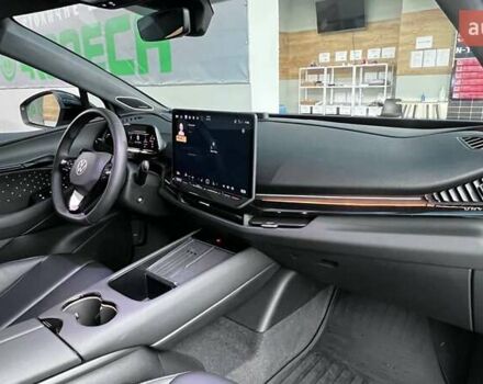 Серый Фольксваген ID. Unyx, объемом двигателя 0 л и пробегом 7 тыс. км за 27250 $, фото 15 на Automoto.ua