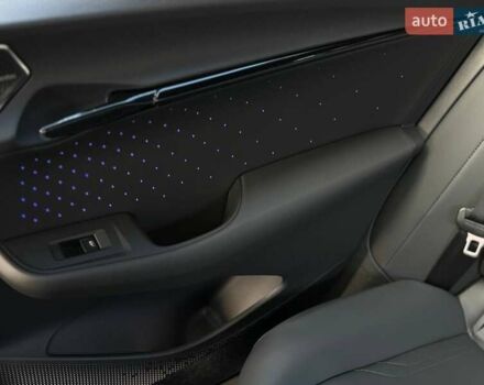 Сірий Фольксваген ID. Unyx, об'ємом двигуна 0 л та пробігом 1 тис. км за 28900 $, фото 26 на Automoto.ua