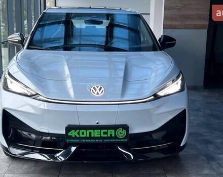 Серый Фольксваген ID. Unyx, объемом двигателя 0 л и пробегом 7 тыс. км за 27250 $, фото 4 на Automoto.ua