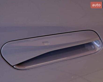 Серый Фольксваген ID. Unyx, объемом двигателя 0 л и пробегом 1 тыс. км за 31900 $, фото 54 на Automoto.ua