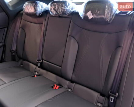 Серый Фольксваген ID. Unyx, объемом двигателя 0 л и пробегом 1 тыс. км за 31900 $, фото 40 на Automoto.ua