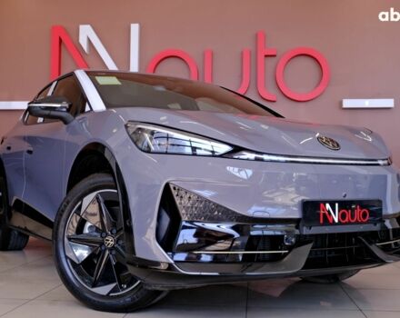 Серый Фольксваген ID. Unyx, объемом двигателя 0 л и пробегом 0 тыс. км за 31900 $, фото 3 на Automoto.ua