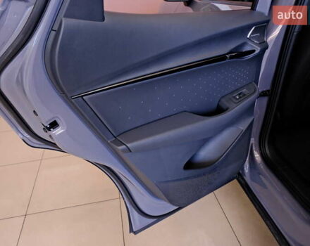 Серый Фольксваген ID. Unyx, объемом двигателя 0 л и пробегом 1 тыс. км за 31900 $, фото 36 на Automoto.ua