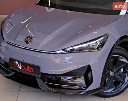 Серый Фольксваген ID. Unyx, объемом двигателя 0 л и пробегом 1 тыс. км за 31900 $, фото 16 на Automoto.ua