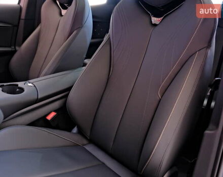 Серый Фольксваген ID. Unyx, объемом двигателя 0 л и пробегом 1 тыс. км за 31900 $, фото 35 на Automoto.ua