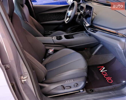 Серый Фольксваген ID. Unyx, объемом двигателя 0 л и пробегом 1 тыс. км за 31900 $, фото 46 на Automoto.ua