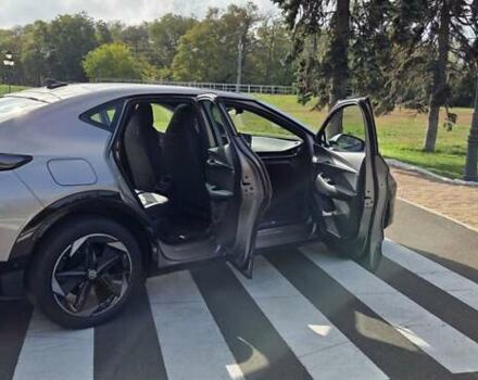 Сірий Фольксваген ID. Unyx, об'ємом двигуна 0 л та пробігом 1 тис. км за 30000 $, фото 6 на Automoto.ua