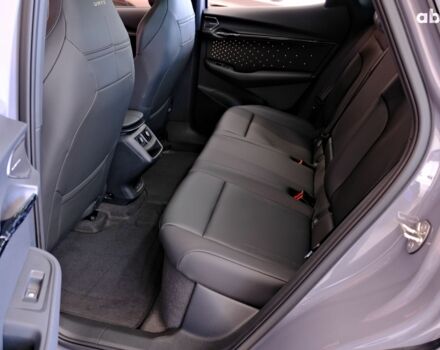 Серый Фольксваген ID. Unyx, объемом двигателя 0 л и пробегом 0 тыс. км за 31900 $, фото 7 на Automoto.ua