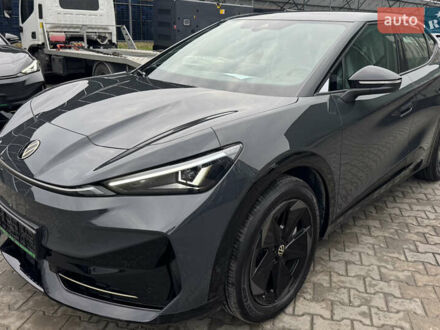 Серый Фольксваген ID. Unyx, объемом двигателя 0 л и пробегом 1 тыс. км за 29900 $, фото 1 на Automoto.ua