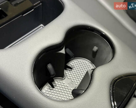 Синий Фольксваген ID. Unyx, объемом двигателя 0 л и пробегом 1 тыс. км за 29400 $, фото 35 на Automoto.ua