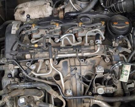 Чорний Фольксваген Suran, об'ємом двигуна 2 л та пробігом 299 тис. км за 12200 $, фото 3 на Automoto.ua