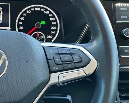 Белый Фольксваген T-Cross, объемом двигателя 1 л и пробегом 30 тыс. км за 22890 $, фото 20 на Automoto.ua