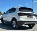 Белый Фольксваген T-Cross, объемом двигателя 1 л и пробегом 30 тыс. км за 22890 $, фото 6 на Automoto.ua