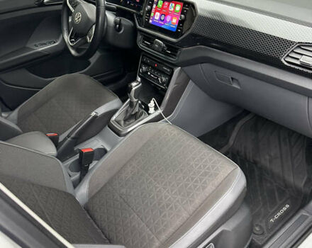 Фольксваген T-Cross 2021 в Житомире на Automoto.ua Белый Фольксваген T-Cross, объемом двигателя 1 л и пробегом 39 тыс. км за 19999 $, фото 11 на Automoto.ua