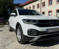 Белый Фольксваген T-Cross, объемом двигателя 1 л и пробегом 37 тыс. км за 20500 $, фото 2 на Automoto.ua