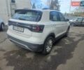 Белый Фольксваген T-Cross, объемом двигателя 1 л и пробегом 85 тыс. км за 19000 $, фото 3 на Automoto.ua