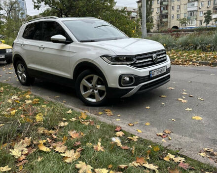 Фольксваген T-Cross 2021 в Житомире на Automoto.ua Белый Фольксваген T-Cross, объемом двигателя 1 л и пробегом 39 тыс. км за 19999 $, фото 6 на Automoto.ua