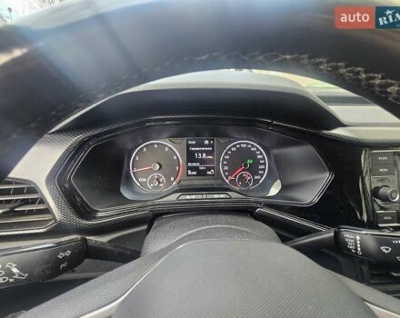 Белый Фольксваген T-Cross, объемом двигателя 1 л и пробегом 85 тыс. км за 19000 $, фото 8 на Automoto.ua