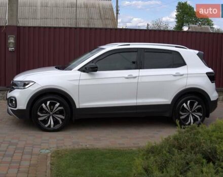 Белый Фольксваген T-Cross, объемом двигателя 1 л и пробегом 29 тыс. км за 21500 $, фото 9 на Automoto.ua