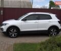 Белый Фольксваген T-Cross, объемом двигателя 1 л и пробегом 29 тыс. км за 21500 $, фото 9 на Automoto.ua
