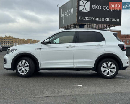 Білий Фольксваген T-Cross, об'ємом двигуна 1.5 л та пробігом 25 тис. км за 29000 $, фото 10 на Automoto.ua