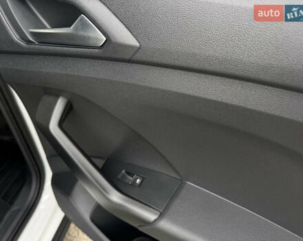 Білий Фольксваген T-Cross, об'ємом двигуна 1.5 л та пробігом 25 тис. км за 29000 $, фото 26 на Automoto.ua