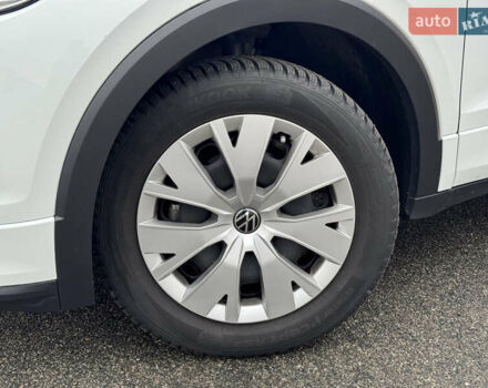Білий Фольксваген T-Cross, об'ємом двигуна 1.5 л та пробігом 25 тис. км за 29000 $, фото 13 на Automoto.ua