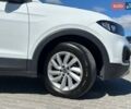Белый Фольксваген T-Cross, объемом двигателя 1 л и пробегом 30 тыс. км за 19300 $, фото 9 на Automoto.ua