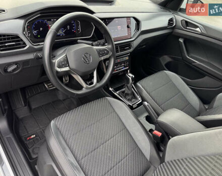 Білий Фольксваген T-Cross, об'ємом двигуна 1.5 л та пробігом 25 тис. км за 29000 $, фото 21 на Automoto.ua