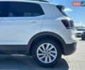 Белый Фольксваген T-Cross, объемом двигателя 1 л и пробегом 30 тыс. км за 19300 $, фото 5 на Automoto.ua