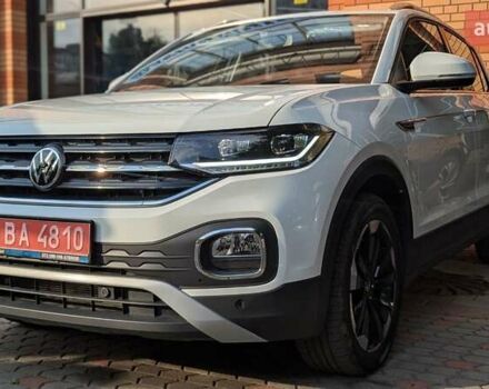 Белый Фольксваген T-Cross, объемом двигателя 1.2 л и пробегом 1 тыс. км за 21999 $, фото 49 на Automoto.ua