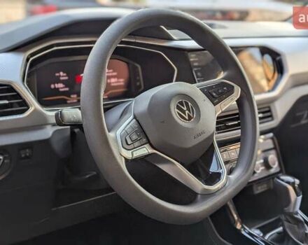 Белый Фольксваген T-Cross, объемом двигателя 1.2 л и пробегом 1 тыс. км за 21999 $, фото 61 на Automoto.ua